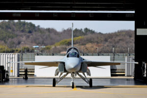Samolot bojowy FA-50 Fighting Eagle / źródło: koreaaero.com