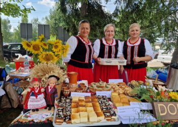 W Ciekotach były Dożynki i kulinarne popisy KGW - Radio Kielce