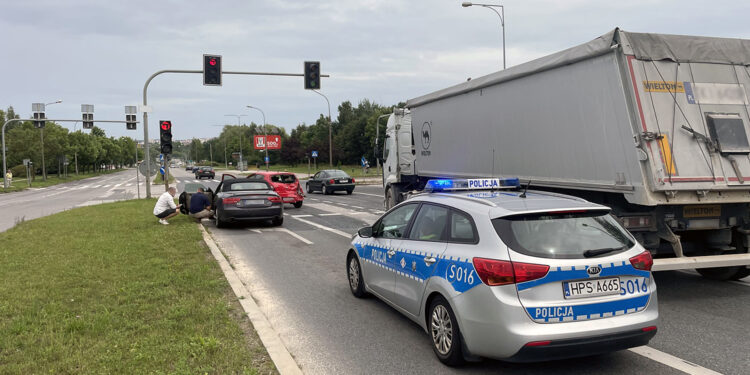 Wypadek w Kielcach. Jedna osoba ranna