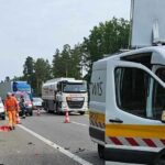 04.09.2023. Suchedniów. Kolizja na na trasie ekspresowej S7 / fot. KM PSP Kielce