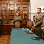 Leśnicy z pielgrzymką na Świętym Krzyżu - Radio Kielce 11.09.2023. Święty Krzyż, Podpisanie umowy dot. ochrony przeciwpożarowej / Fot. Edyta Nowicka RDLP w Radomiu