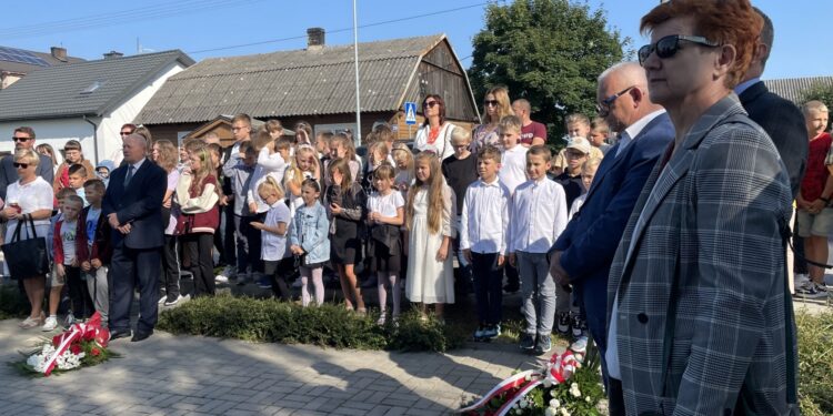 07.09.2023. Kazanów. Uroczystości patriotyczne / Fot. Magdalena Galas-Klusek - Radio Kielce