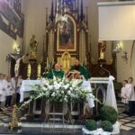 04.09.2023. Ujazd. Szkoła podstawowa otrzymała imię Marii Curie – Skłodowskiej oraz sztandar / Fot. Grażyna Szlęzak - Radio Kielce