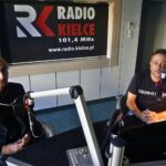 20.09.2023 Radio Kielce. Na zdjęciu (od lewej): Robert Piwko - naczelnik kieleckiej delegatury IPN, Rober Szumielewicz dziennikarz Radia Kielce / Fot. Aleksandra Kwaśniewska - Radio Kielce