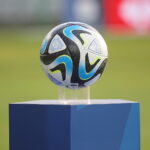 Koronie nadal idzie jak po grudzie. Tylko remis z Widzewem - Radio Kielce