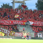 Koronie nadal idzie jak po grudzie. Tylko remis z Widzewem - Radio Kielce