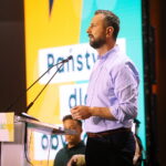 23.09.2023. Kielce. Konwencja Trzeciej Drogi. na zdjęciu (przemawia): Władysław Kosiniak-Kamysz / Fot. Wiktor Taszłow - Radio Kielce