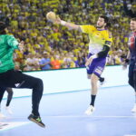 Liga Mistrzów. Stracili lidera, ale wygrali - Radio Kielce Dwa razy brąz, a teraz...? Industria powalczy w IHF Super Globe