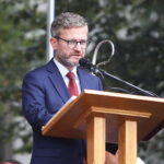 14.09.2023. Święty Krzyż. Uroczystości odpustowe. Na zdjęciu: Grzegorz Witkowski - wiceminister infrastruktury / Fot. Wiktor Taszłow - Radio Kielce
