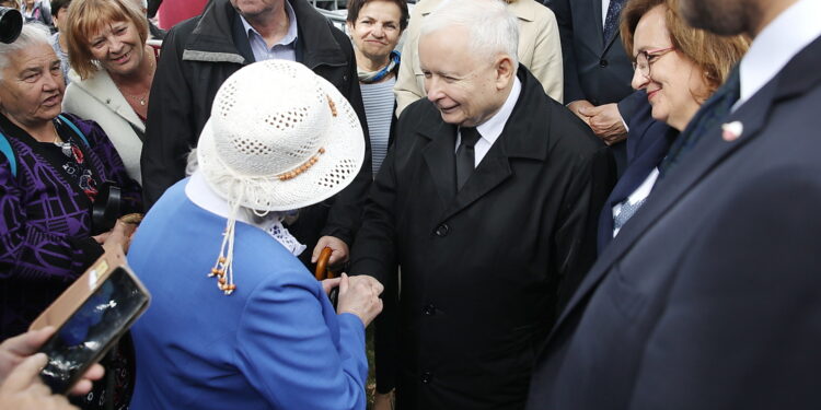 Wicepremier Jarosław Kaczyński na uroczystościach odpustowych na Świętym Krzyżu