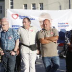 Donald Tusk spotkał się w Skarżysku-Kamiennej ze zwolennikami PO - Radio Kielce 15.09.2023. Skarżysko-Kamienna. Szef Platformy Obywatelskiej, Donald Tusk spotkał się ze zwolennikami swojej partii / Fot. Wiktor Taszłow - Radio Kielce