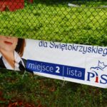 Konkurencja w panice? Niszczą plakaty posłanki PiS - Radio Kielce Zniszczony baner wyborczy Anny Krupki / Fot. Wojciech Domagała
