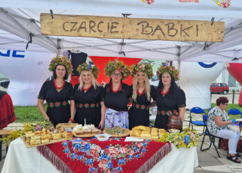 Koło Gospodyń wiejskich Czarcie Babki z Masłowa I / Fot. Marzena Smoręda - Radio Kielce