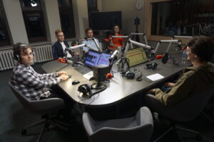 26.09.2023. Radio Kielce. Polityczne Studio Młodych. / Fot. Dionizy Krawczyński - Radio Kielce