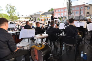 01.09.2023. Końskie. Koncert Zespołu Pieśni i Tańca „Śląsk". / Fot. Magdalena Galas-Klusek - Radio Kielce