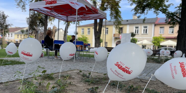 03.09.2023. Końskie. Akcja promocyjna Solidarności / Fot. Magdalena Galas-Klusek - Radio Kielce