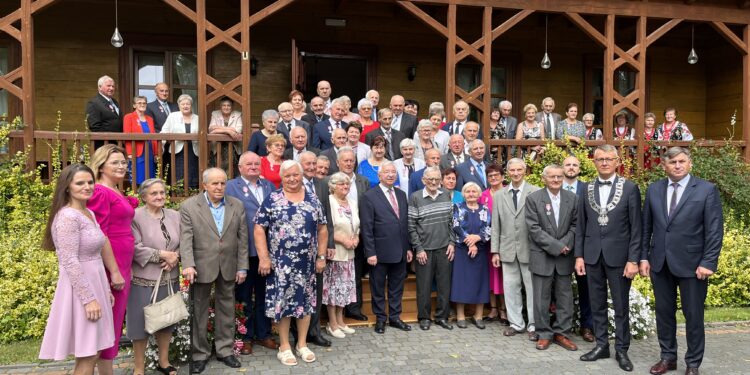 14.09.2023 Mirzec. 50 jubileusz pożycia małżeńskiego / Fot. Patryk Wójcik – Radio Kielce