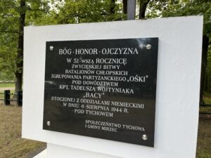 24.09.2023. Mirzec. Uroczystości związane z 79. rocznicą bitwy pod Tychowem Starym / Fot. Patryk Wójcik – Radio Kielce