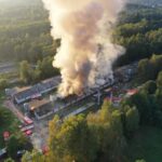 Ogromny pożar kurnika. Pali się ponad 30 tysięcy pisklaków - Radio Kielce