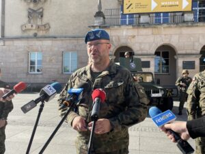 06.09.2023. Kielce. WDK. Konferencja. Na zdjęciu plk Adam Włoczewski komendant CPdMZ / Fot. Michał Kita - Radio Kielce