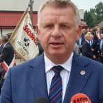 Zbrojeniówka pielgrzymuje do Matki Bożej Ostrobramskiej - Radio Kielce 30.09.2023. Skarżysko-Kamienna. Pielgrzymka pracowników zakładów zbrojeniowych i lotniczych. Na zdjęciu: Jarosław Rusiecki - senator PiS / Fot. Anna Głąb - Radio Kielce