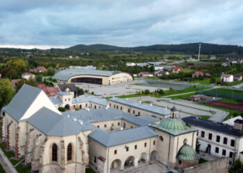 08.10.2023. Chęciny. Klasztor Ojców Franciszkanów / Fot. Gmina i Miasto Chęciny