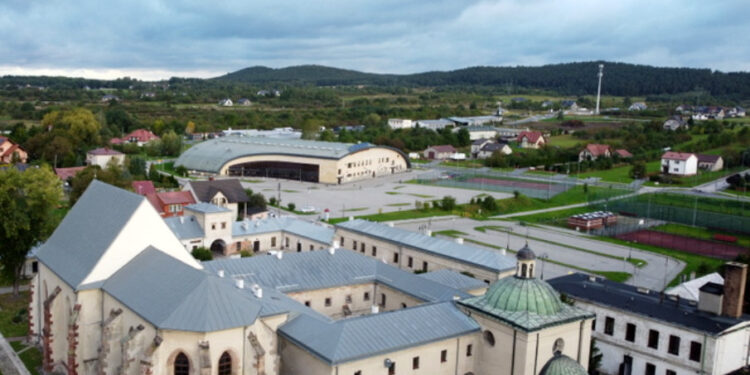 08.10.2023. Chęciny. Klasztor Ojców Franciszkanów / Fot. Gmina i Miasto Chęciny