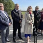11.10.2023. Zofiówka. Otwarcie wyremontowanej drogi / Fot. Grażyna Szlęzak - Radio Kielce