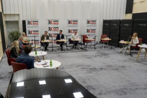 05.10.2023. Kielce. Debata przedstawicieli partii politycznych dotycząca wyborów parlamentarnych / Fot. Dionizy Krawczyński - Radio Kielce