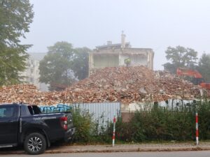 10.10.2023 Kielce. Kamienica przy ulicy Śniadeckich / Fot. Marcin Marszałek - Radio Kielce