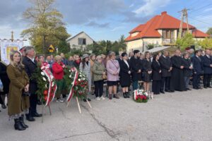 21.10.2023. Olbierzowice. 160. rocznica bitwy pod Jurkowicami / Fot. Grażyna Szlęzak – Radio Kielce