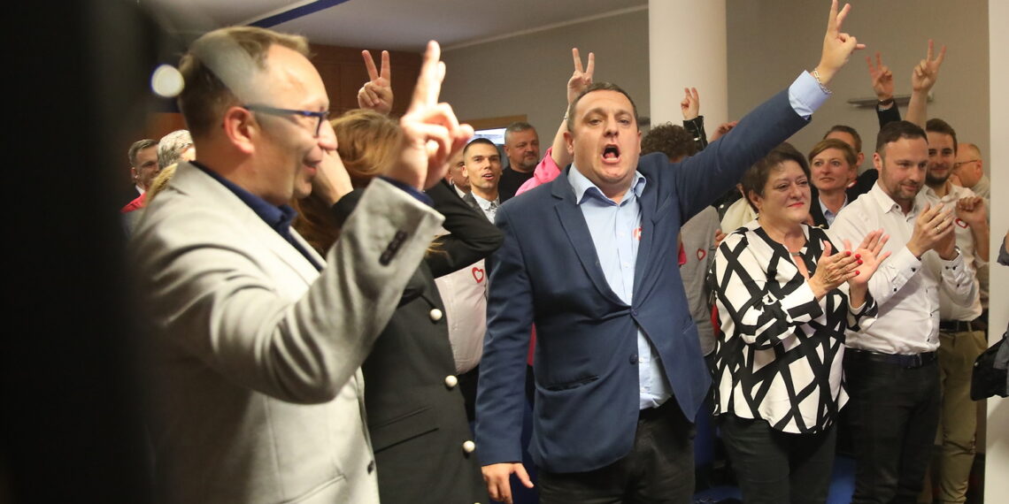15.10.2023. Kielce. Sztab Platformy Obywatelskiej / Fot. Wiktor Taszłow - Radio Kielce
