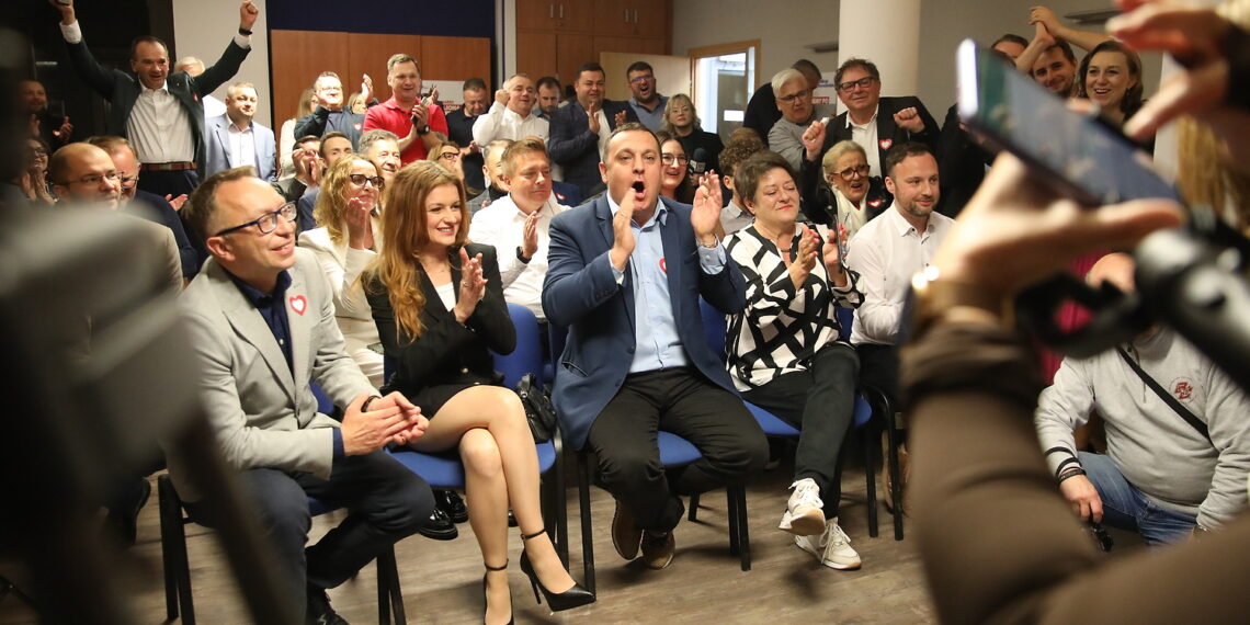 15.10.2023. Kielce. Sztab Platformy Obywatelskiej / Fot. Wiktor Taszłow - Radio Kielce