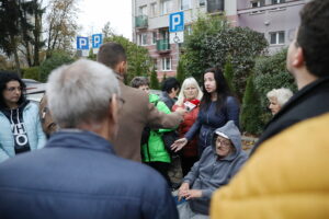 Interwencja: Kuriozalna sytuacja. Zarząd wspólnoty mieszkaniowej uprzykrza życie mieszkańcom - Radio Kielce