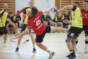 SMS bezradny. Lekcja handballu od KSSPR Końskie