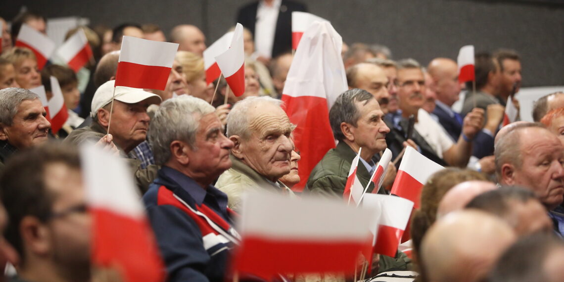 05.10.2023. Kazimierza Wielka. Wizyta Jarosława Kaczyńskiego – prezesa PiS / Fot. Wiktor Taszłow – Radio Kielce