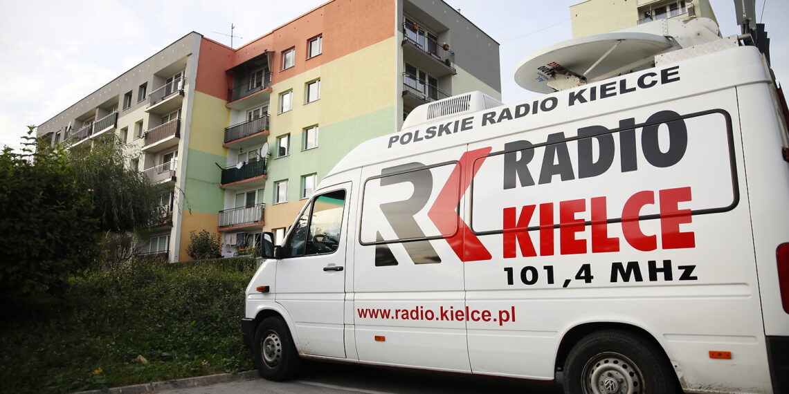 11.10.2023. Kielce. Interwencja Radia Kielce. Blok przy ulicy Elizy Orzeszkowej 40. / Fot. Wiktor Taszłow - Radio Kielce