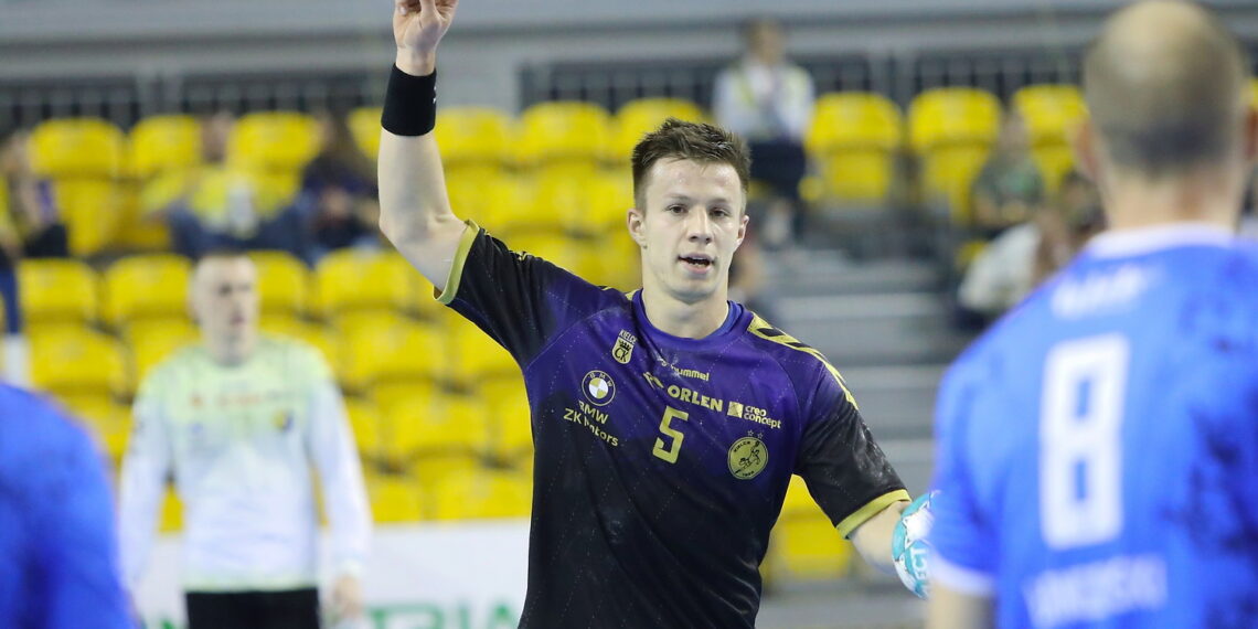 14.10.2023. Kielce. Mecz Orlen Superligi: Industria Kiece – Gwardia Opole. / Fot. Wiktor Taszłow - Radio Kielce