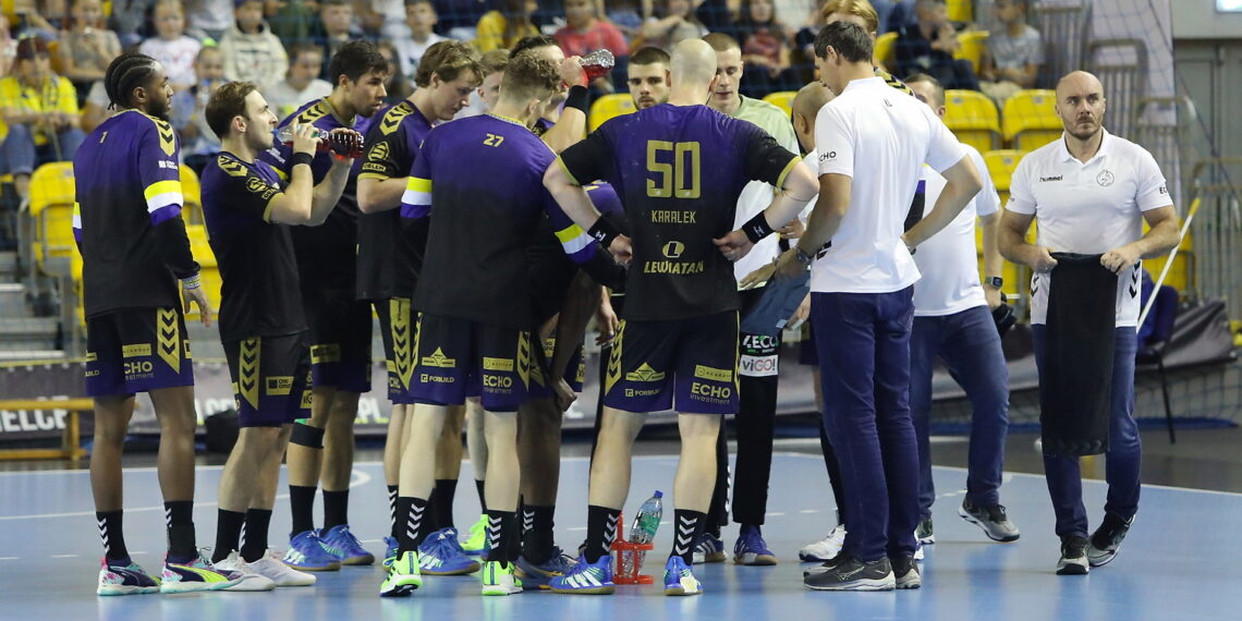 14.10.2023. Kielce. Mecz Orlen Superligi: Industria Kiece – Gwardia Opole. / Fot. Wiktor Taszłow - Radio Kielce