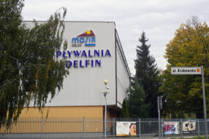 Pływalnia Delfin została zamknięta. Spadający tynk uszkodził sterownik - Radio Kielce