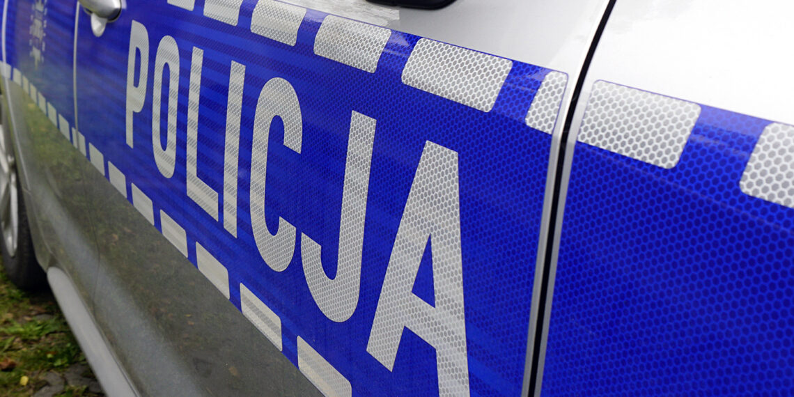 Nieuprawnione wypłaty z bankomatów. Bank obiecuje zwroty pieniędzy