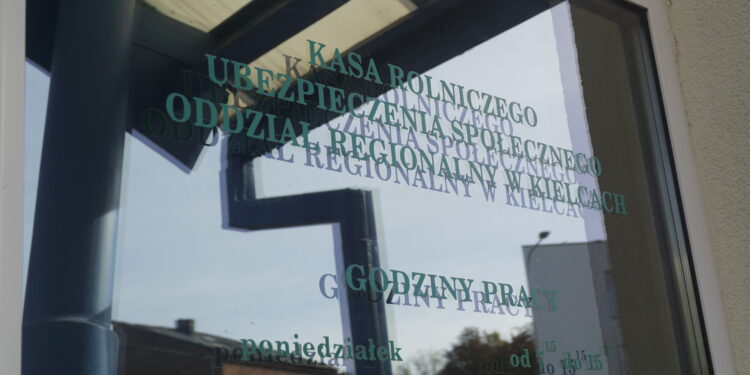24.10.2023 Kielce. Kasa Rolniczego Ubezpieczenia Społecznego. KRUS / Fot. Radio Kielce