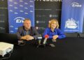 10.10.2023 Kielce. Na zdjęciu od lewej: Robert Janus, prezes Świętokrzyskiej Federacji Sportu, Anna Krupka, wiceminister sportu i turystyki / Fot. Monika Miller - Radio Kielce