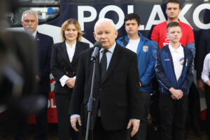 13.10.2023. Starachowice. Spotkanie z młodzieżą. Na zdjęciu: Jarosław Kaczyński - wicepremier, prezes PiS / Fot. Wiktor Taszłow - Radio Kielce