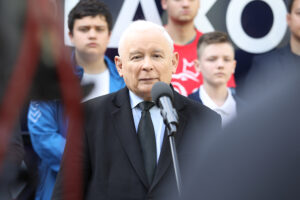 13.10.2023. Starachowice. Spotkanie z młodzieżą. Na zdjęciu: Jarosław Kaczyński - wicepremier, prezes PiS / Fot. Wiktor Taszłow - Radio Kielce