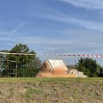 12.10.2023 Łubnice. Usuwanie pomnika poświęconego Sowietom / Fot. Grazyna Szlęzak – Radio Kielce