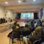 Powrót do tradycji w „Staszicówce". Kiszenie kapusty i wypiekanie chleba - Radio Kielce