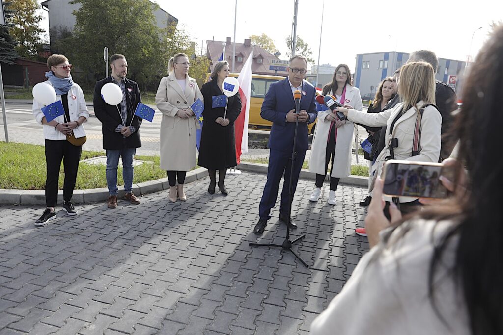 11.10.2023. Kielce. Rondo Uni Europejskiej. Symboliczne otwarcie / Fot. Jarosław Kubalski - Radio Kielce