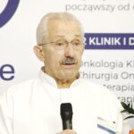 13.10.2023. Kielce. Przekazanie dofinansowania dla Świętokrzyskiego Centrum Onkologii w Kielcach. Na zdjęciu: prof. Stanisław Góźdź / Fot. Jarosław Kubalski - Radio Kielce