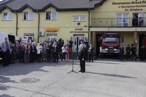 13.10.2023. Skarżysko-Kamienna. Spotkanie ze strażakami. Na zdjęciu: Jarosław Kaczyński - wicepremier, prezes PiS / Fot. Jarosław Kubalski - Radio Kielce